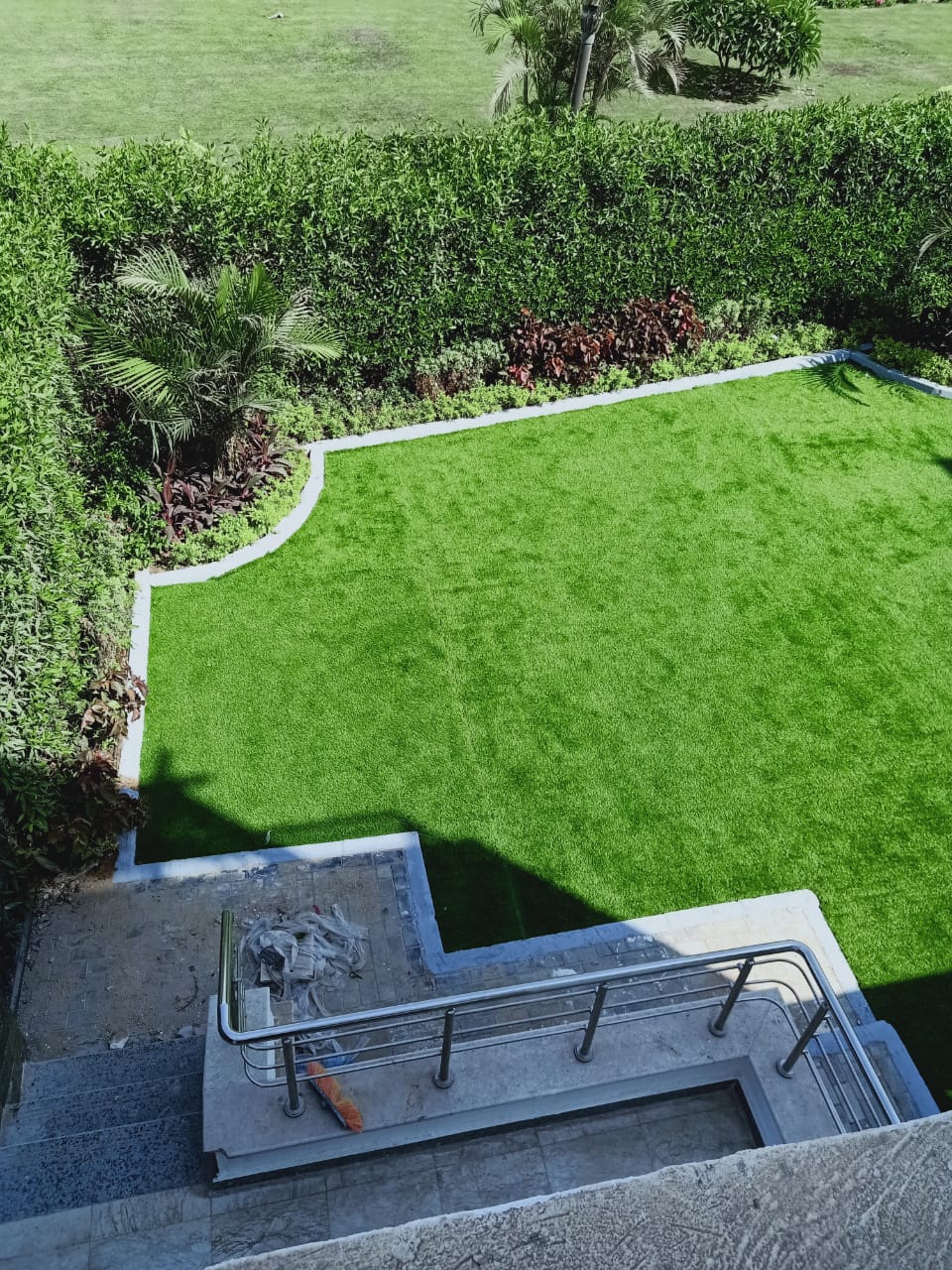 حديقة نجيل اصطناعية - صورة 4